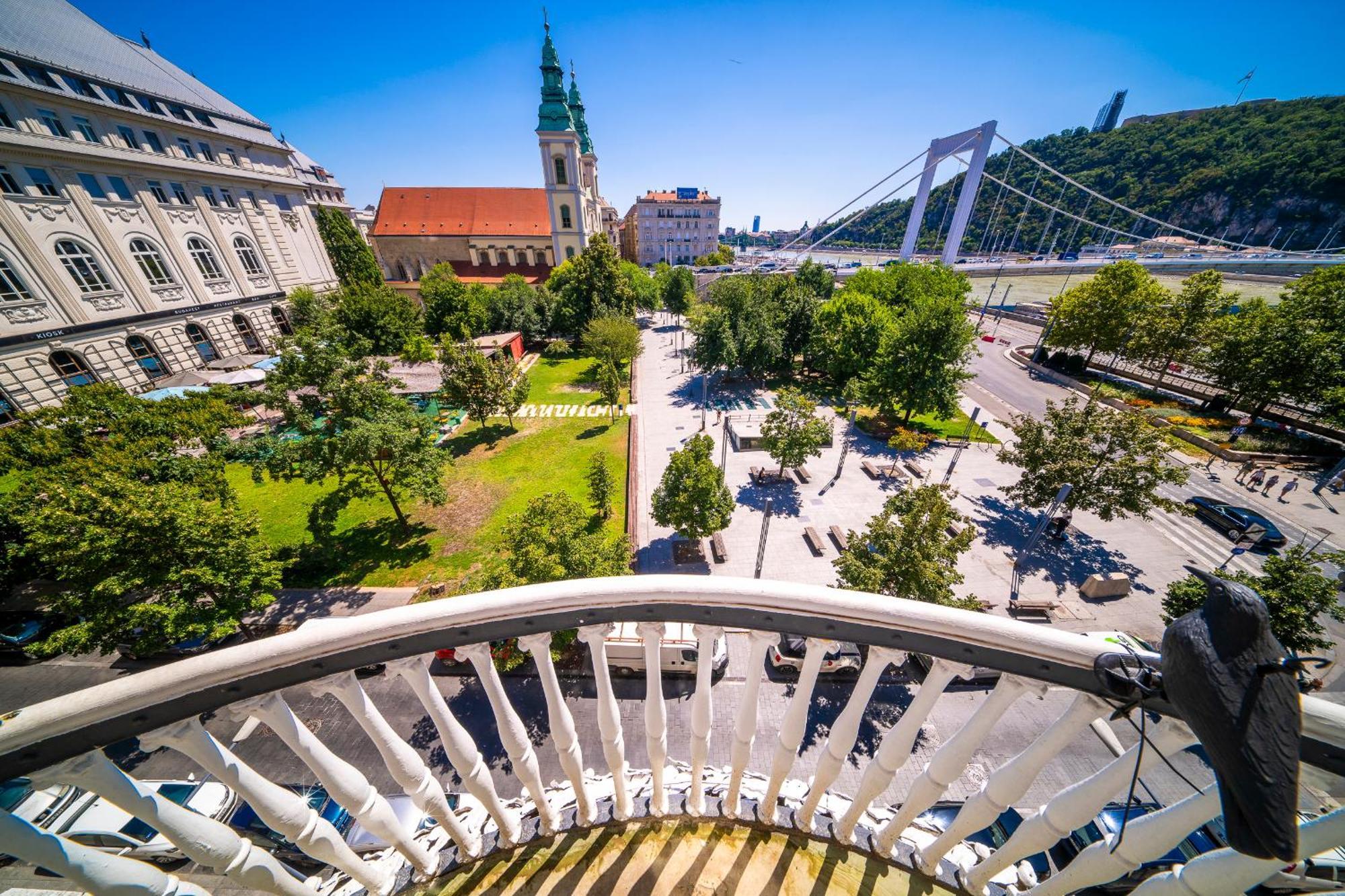 Budapest Riverfront Suite Budapeste Exterior foto